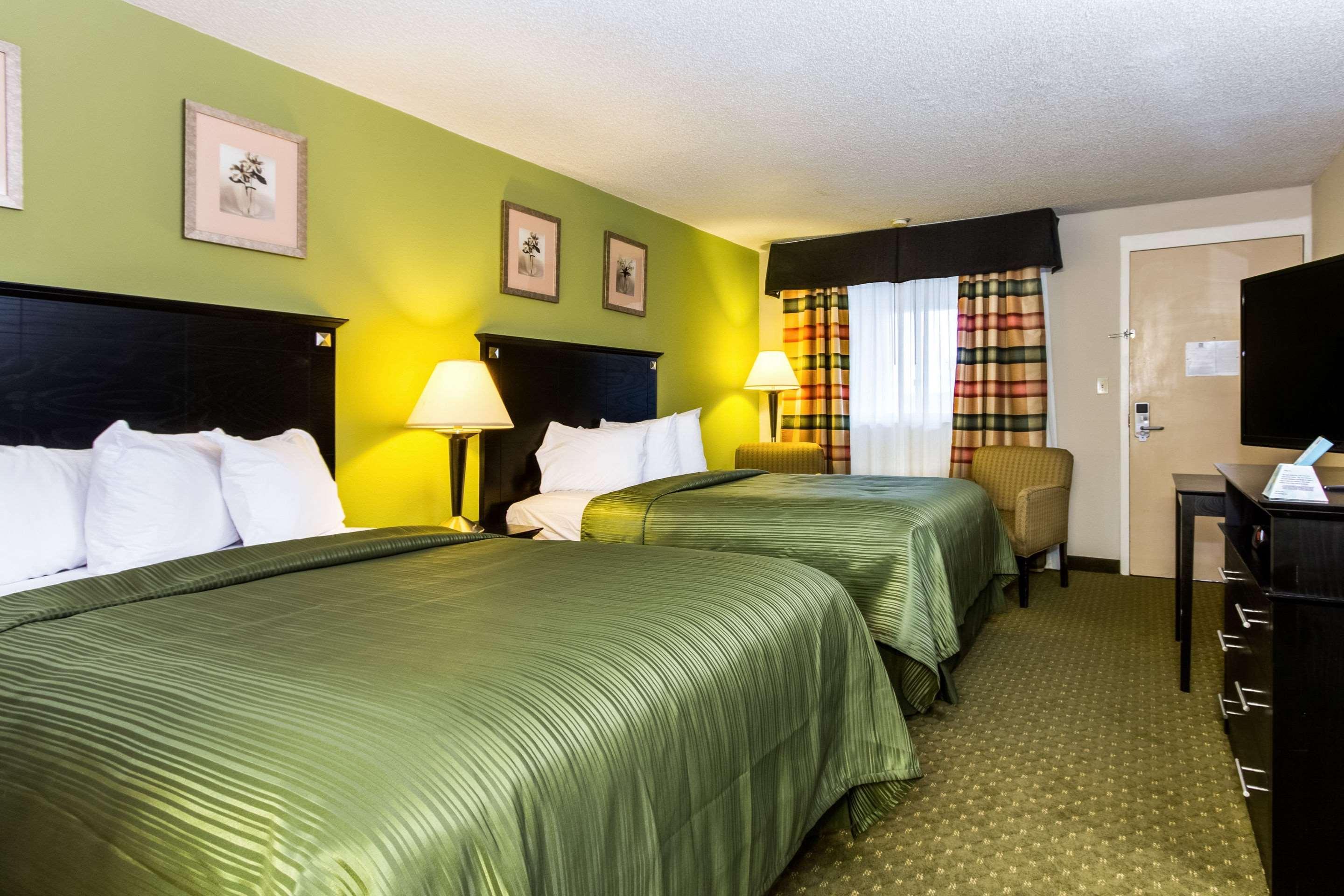 Quality Inn & Suites Moline - Quad Cities Zewnętrze zdjęcie