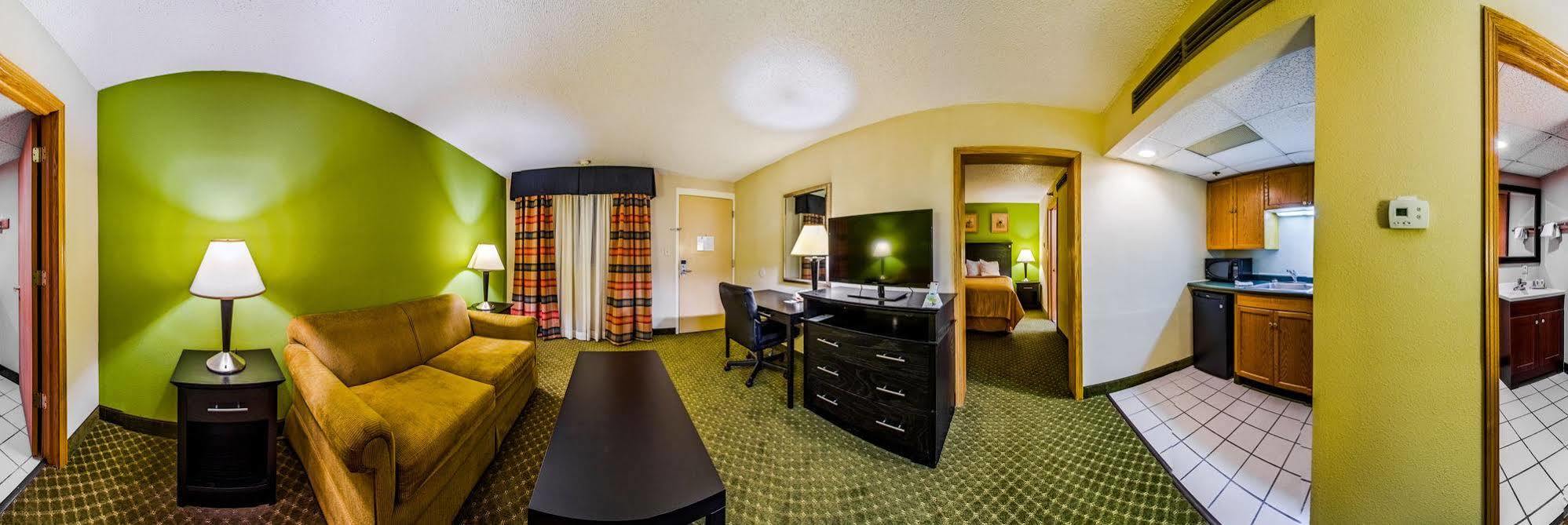 Quality Inn & Suites Moline - Quad Cities Zewnętrze zdjęcie